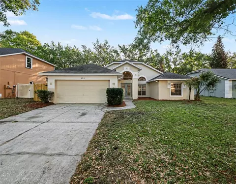 321 Sterling Lake Dr, Ocoee, FL 34761