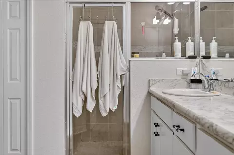 Bath - 226 Polermo Ave, Saint Cloud, FL 34771 photo 4 of 4