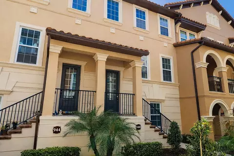 940 Lobelia Dr, Lake Mary, FL 32746
