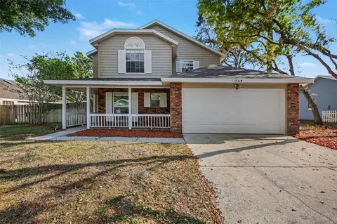 1054 Royal Oaks Dr, Apopka, FL 32703