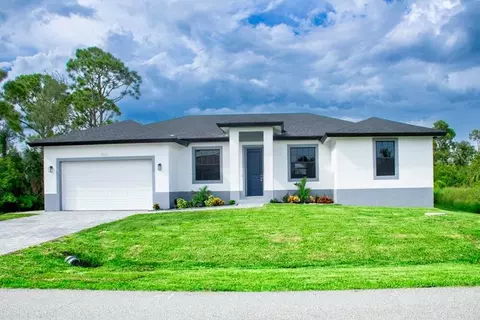 15633 Lakeland Cir, Port Charlotte, FL 33981