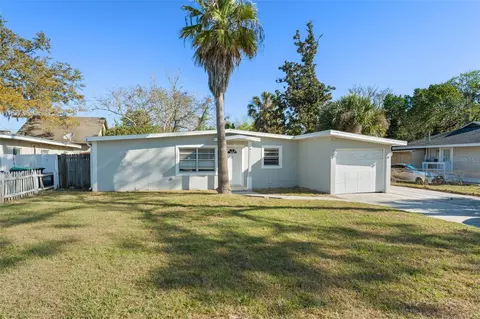 2217 Pembrook Dr, Orlando, FL 32810