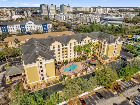 7601 Canada Ave #125, Orlando, FL 32819