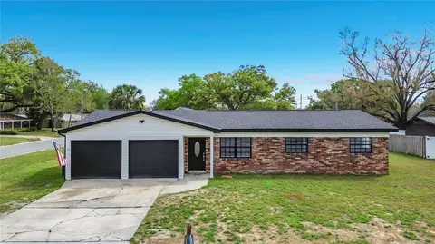 2720 Handley Blvd, Lakeland, FL 33803