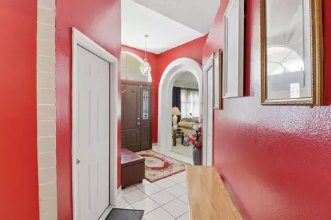 Entry Way - 2356 Alclobe Cir, Ocoee, FL 34761 photo 1 of 1