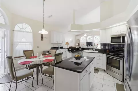 Kitchen - 2356 Alclobe Cir, Ocoee, FL 34761 photo 1 of 2