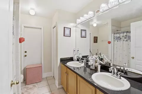 Bath - 2356 Alclobe Cir, Ocoee, FL 34761 photo 4 of 6
