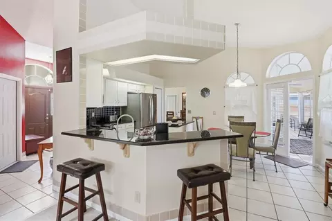 Kitchen - 2356 Alclobe Cir, Ocoee, FL 34761 photo 2 of 2