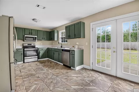 Kitchen - 4696 Bobolink Way, Crestview, FL 32539 photo 3 of 3
