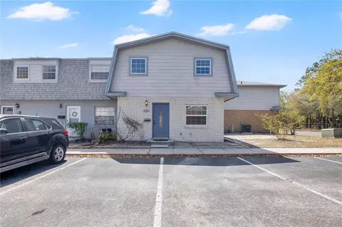 7300 Daniel Webster Dr #M7, Winter Park, FL 32792