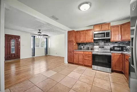 6446 S Ish Brant Rd, Jacksonville, FL 32210