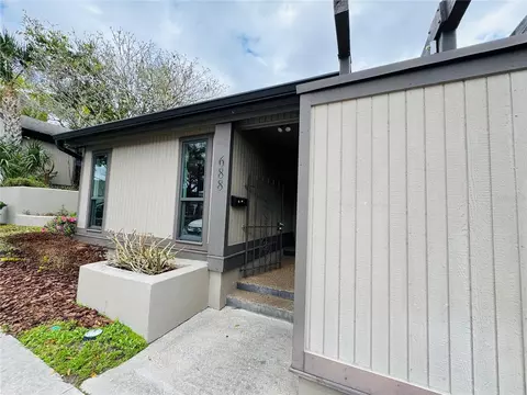 688 Lake Villas Dr #688, Altamonte Springs, FL 32701