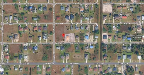 4014 22nd St SW, Lehigh Acres, FL 33976