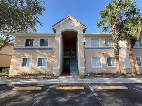 495 Las Cortes Ln #102, Orlando, FL 32824