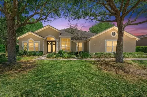2460 Cedar Knoll Dr, Apopka, FL 32712