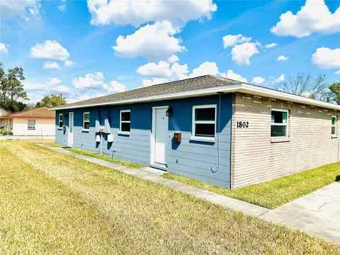 1802 W House St, Plant City, FL 33563