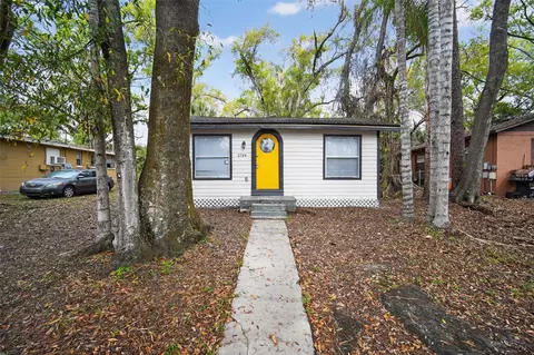1724 E Mulberry Dr, Tampa, FL 33604