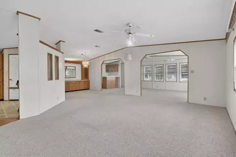 2509 Independence Ln, Saint Cloud, FL 34772 photo 8