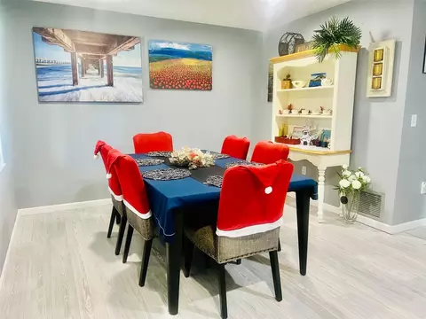 Dining - 874 Acadia Rd, Venice, FL 34293 photo 4 of 7