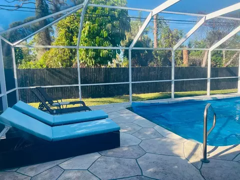 Exterior - 874 Acadia Rd, Venice, FL 34293 photo 12 of 25