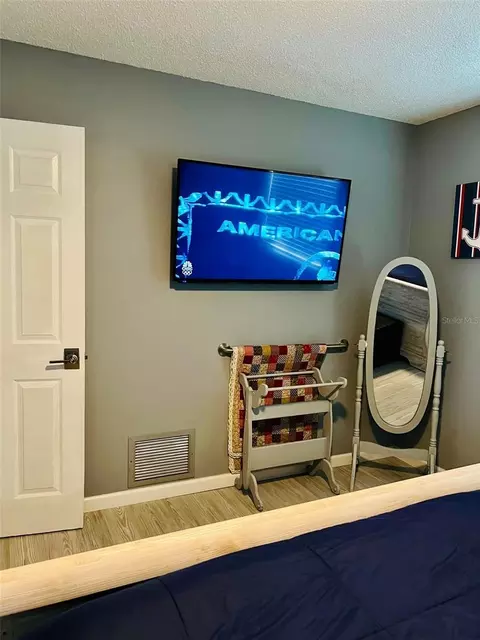 Bedroom - 874 Acadia Rd, Venice, FL 34293 photo 6 of 12