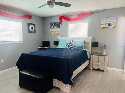 Bedroom - 874 Acadia Rd, Venice, FL 34293 photo 5 of 12