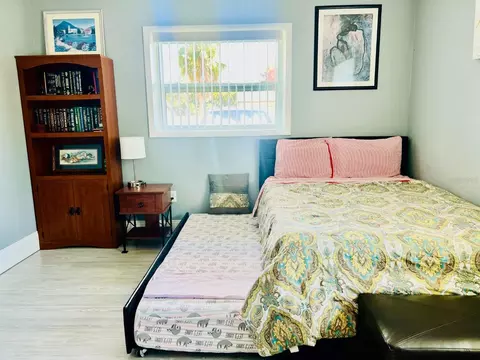 Bedroom - 874 Acadia Rd, Venice, FL 34293 photo 11 of 12
