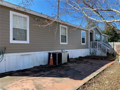440 Quail St, Lady Lake, FL 32159