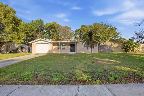 4325 Newbury Dr, New Port Richey, FL 34652