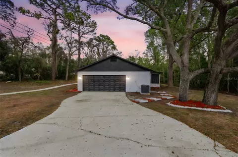 300 E Sweetwater Creek Dr, Longwood, FL 32779