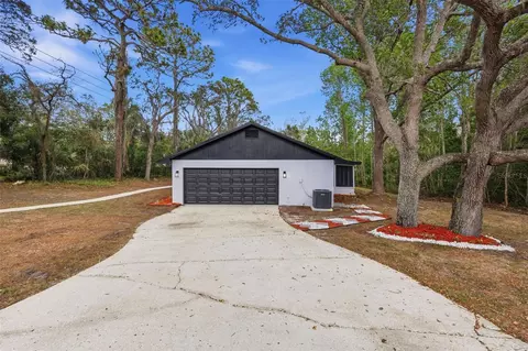 300 E Sweetwater Creek Dr, Longwood, FL 32779