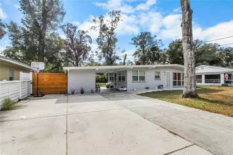 762 Temple Ave, Orange City, FL 32763