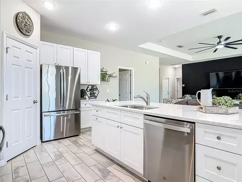 Kitchen - 39641 Royal Trails Rd, Eustis, FL 32736 photo 7 of 9