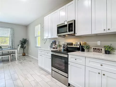 Kitchen - 39641 Royal Trails Rd, Eustis, FL 32736 photo 3 of 9