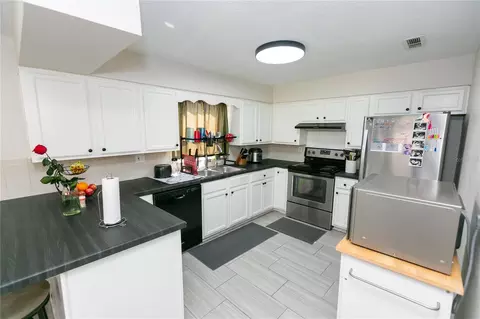 Kitchen - 807 Tennessee Ave, Saint Cloud, FL 34769 photo 1 of 5