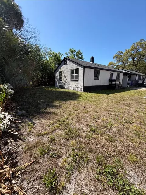 325 S Franklin St, Daytona Beach, FL 32114