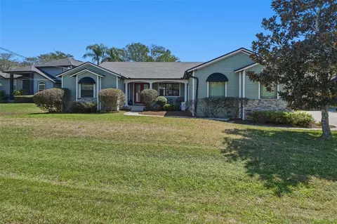 834 Millshore Dr, Chuluota, FL 32766