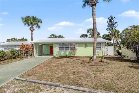 Exterior - 15 Alamanda Dr, Ormond Beach, FL 32176 photo 1 of 11