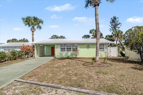 Exterior - 15 Alamanda Dr, Ormond Beach, FL 32176 photo 10 of 11