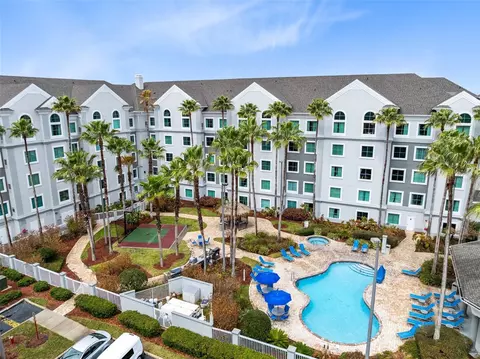 8303 Palm Pkwy #511, Orlando, FL 32836