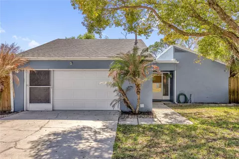 5 Gumtree Ct, Winter Springs, FL 32708