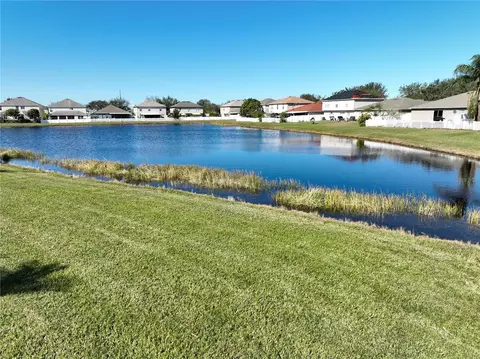 View/Area - 10922 Subtle Trail Dr, Riverview, FL 33579 photo 7 of 8