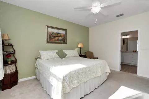 Bedroom - 7934 SW 74th Loop, Ocala, FL 34481 photo 4 of 5
