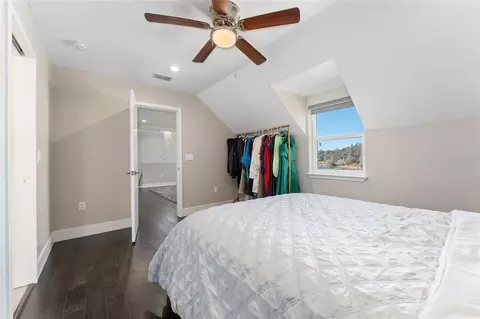 Bedroom - 606 E 6th Ave, Windermere, FL 34786 photo 2 of 5