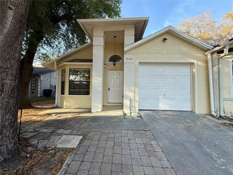 776 Wolf Creek Ct, Apopka, FL 32703