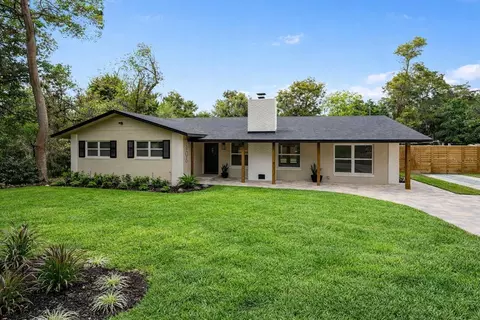 106 Oakwood Dr, Maitland, FL 32751