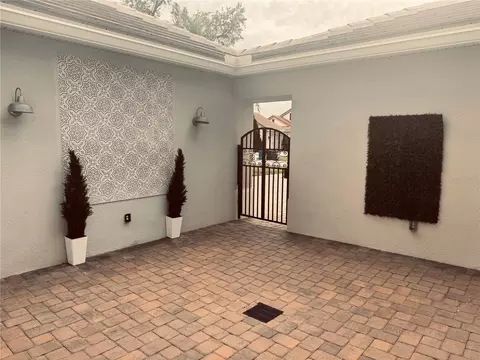 Exterior - 1118 Estancia Woods Loop, Windermere, FL 34786 photo 4 of 8