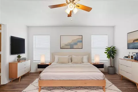 Bedroom - 10920 Pond Pine Dr, Riverview, FL 33569 photo 2 of 8