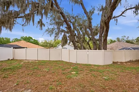 Exterior - 10920 Pond Pine Dr, Riverview, FL 33569 photo 2 of 4