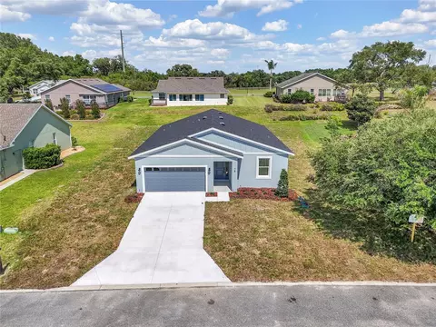 78 Fairway Cir, Umatilla, FL 32784